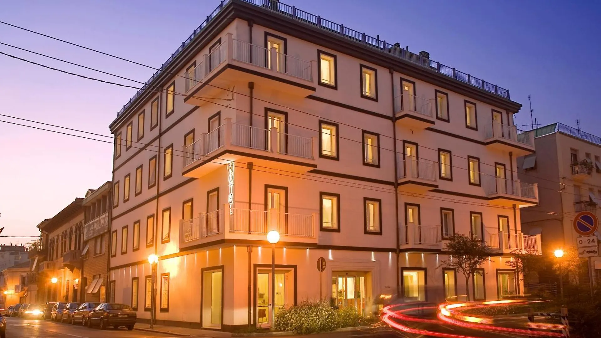 Card International Hotel Rimini
