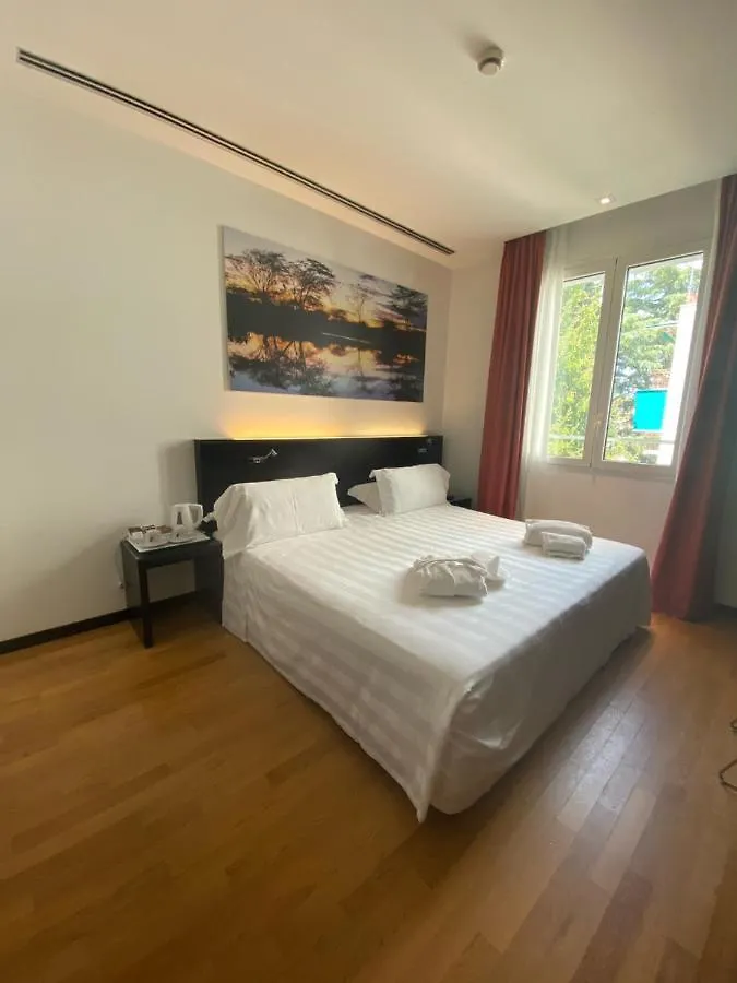 Card International Hotel Rimini