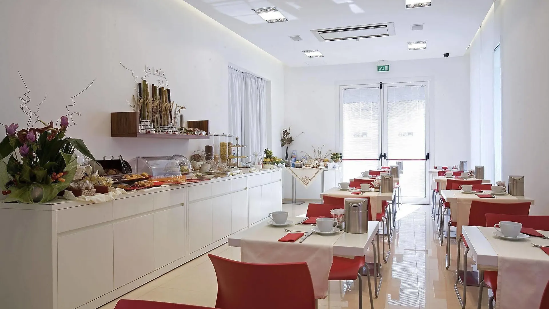 Card International Hotel Rimini Italia